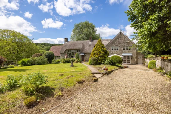 Zeals Row, Warminster, BA12