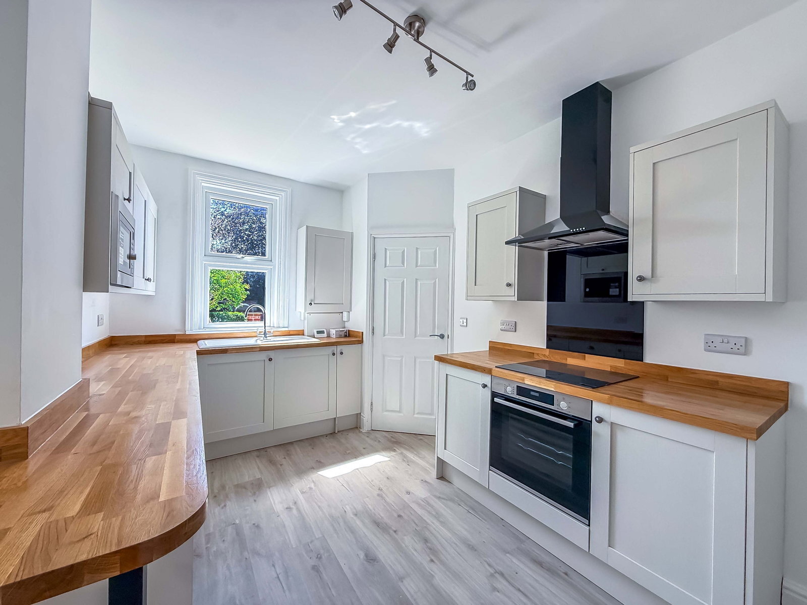 Hartley Road, Birkdale, PR8 4RY Image 3