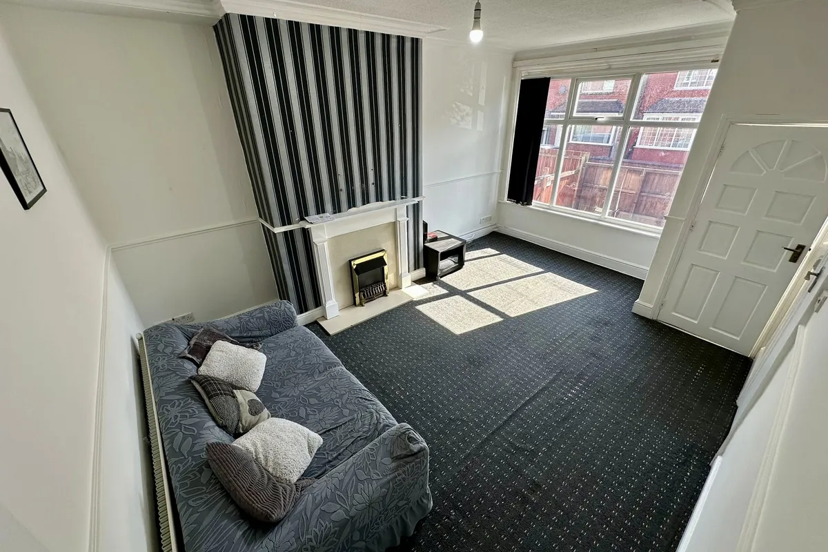 Berkeley Avenue, LEEDS