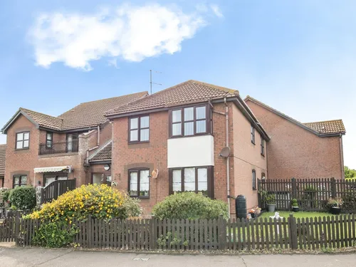 Spinnaker Close, Clacton-On-Seaphoto