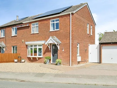 Jubilee Terrace, Elmswell, Bury St. Edmundsphoto