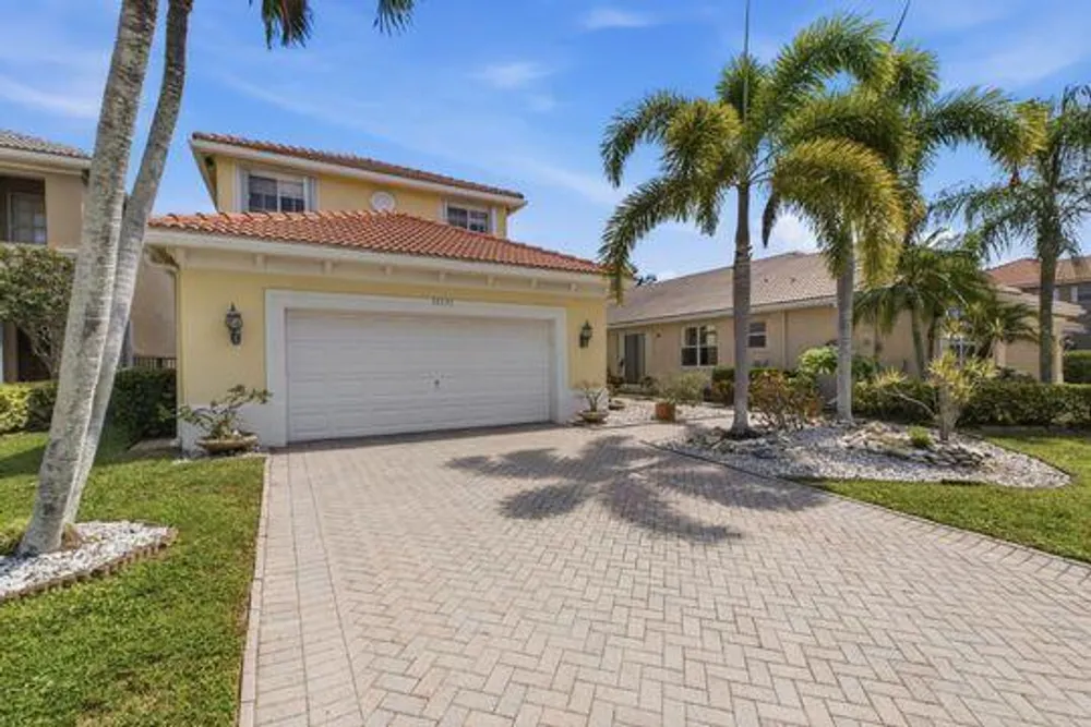 11131 Laurel Walk Rd, Wellington, FL 33449-8345