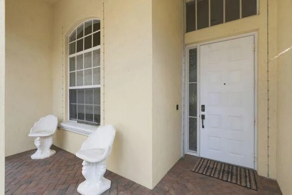 11131 Laurel Walk Rd, Wellington, FL 33449-8345
