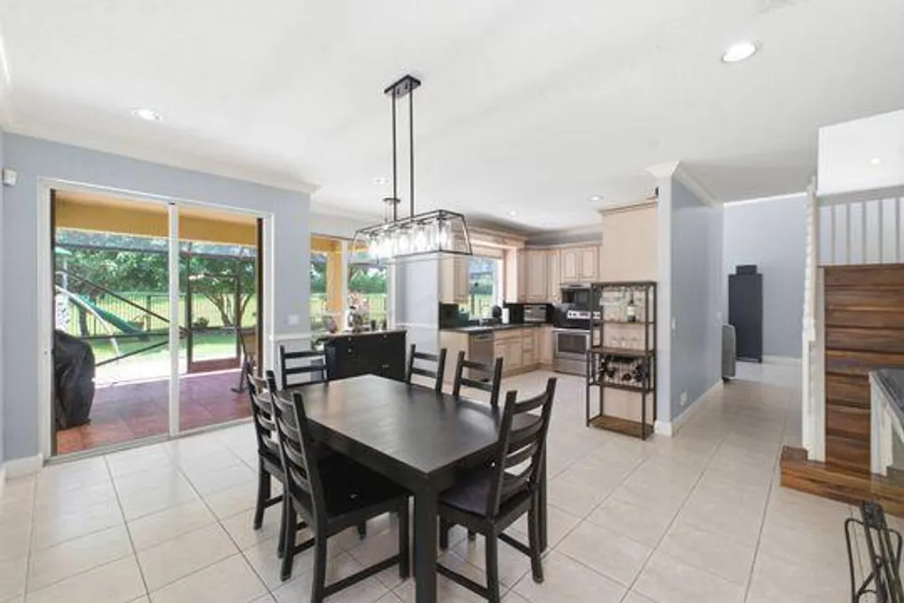 11131 Laurel Walk Rd, Wellington, FL 33449-8345