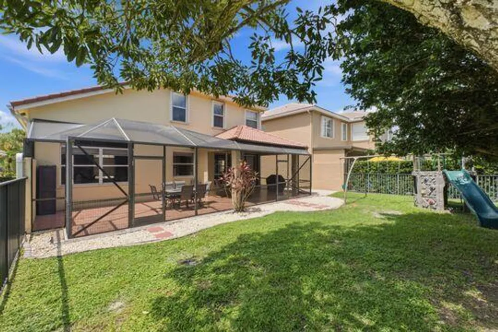 11131 Laurel Walk Rd, Wellington, FL 33449-8345