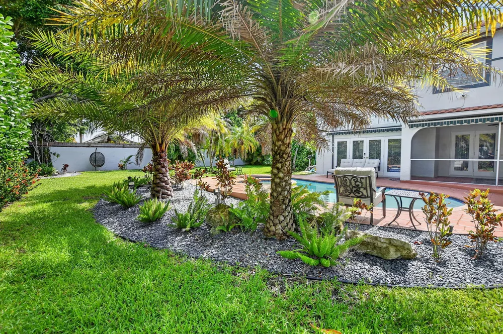 9048 Villa Portofino Circle, Boca Raton, FL 33496
