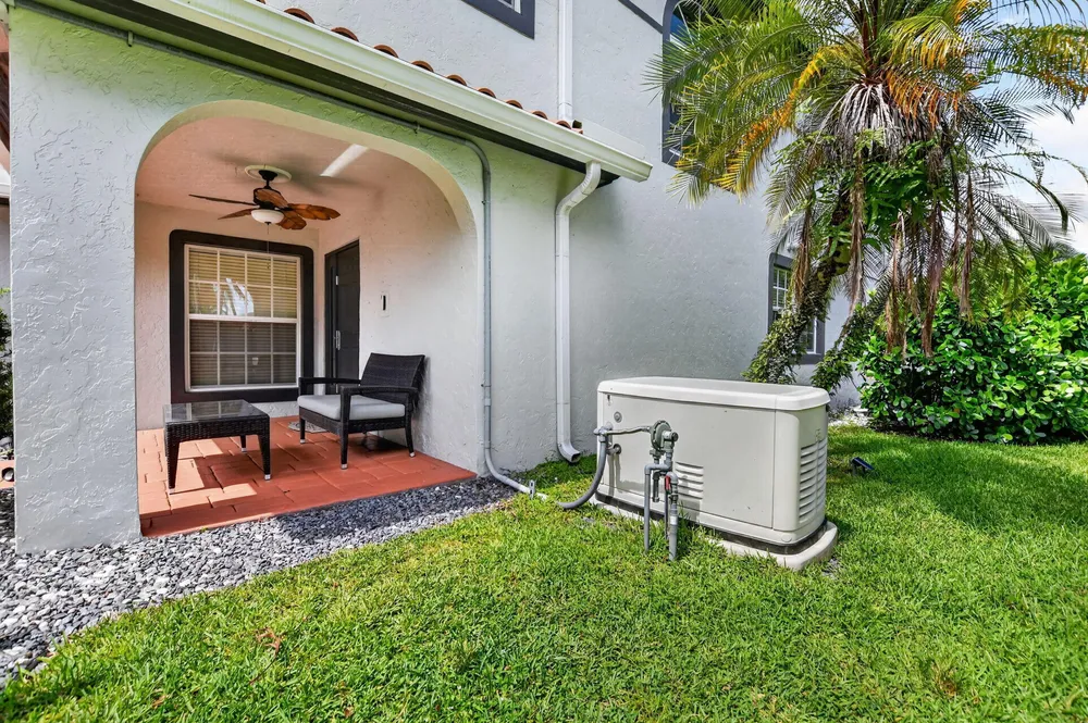 9048 Villa Portofino Circle, Boca Raton, FL 33496