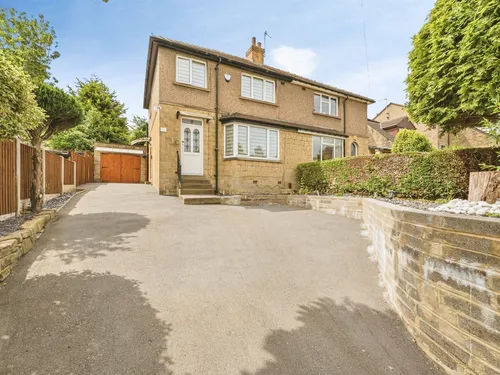 Wood Lane, Huddersfieldphoto