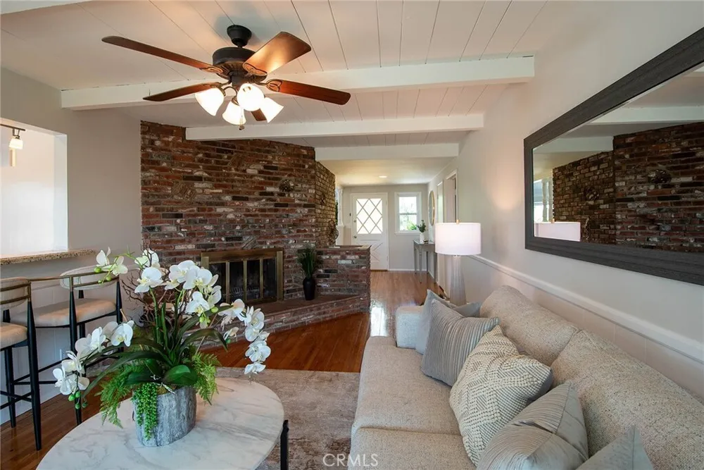 348 E Hillcrest Blvd, Monrovia, CA 91016