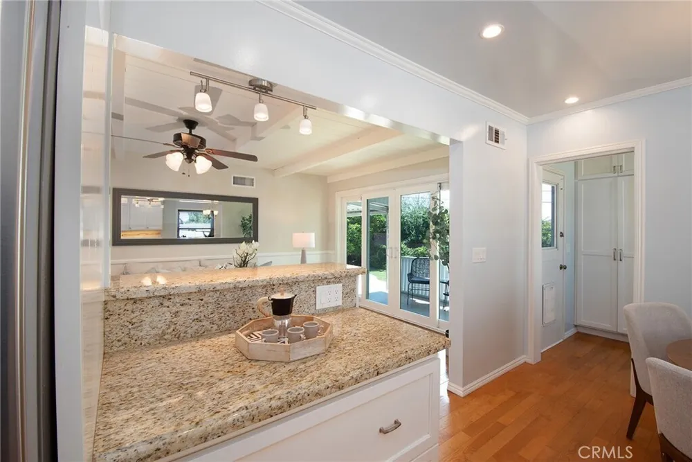 348 E Hillcrest Blvd, Monrovia, CA 91016