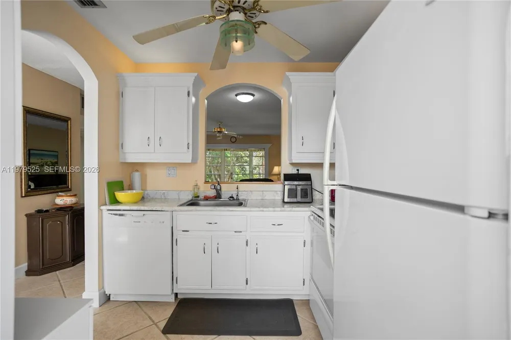 4411 NW 16th St, Lauderhill, FL 33313