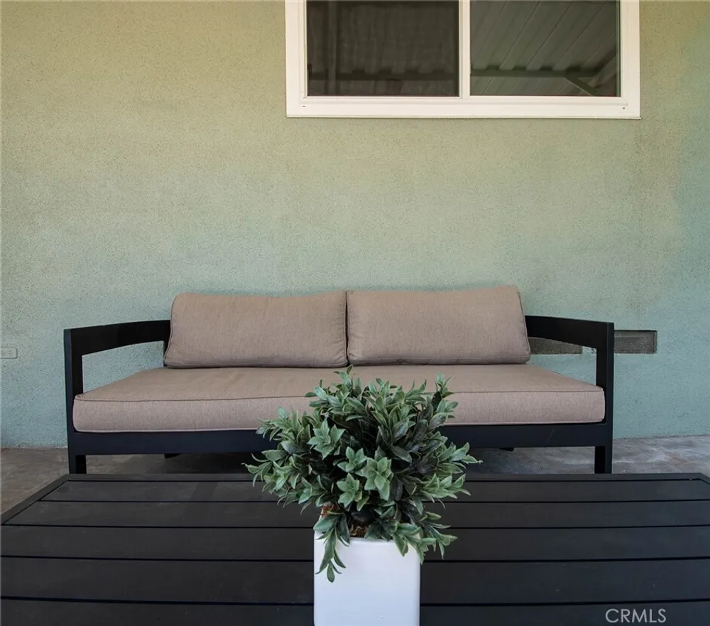 348 E Hillcrest Blvd, Monrovia, CA 91016