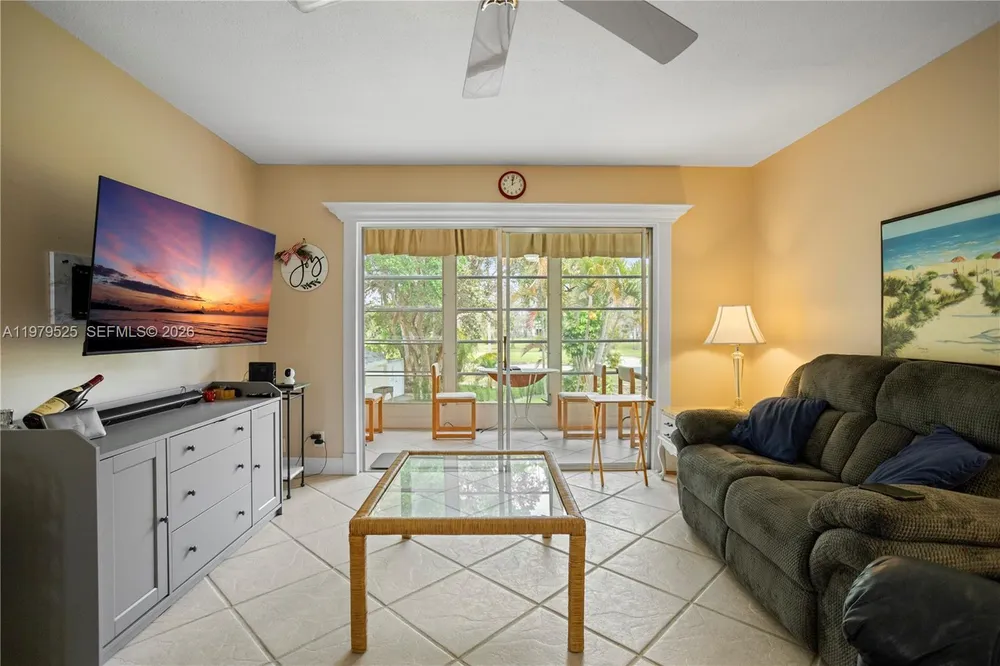 4411 NW 16th St, Lauderhill, FL 33313