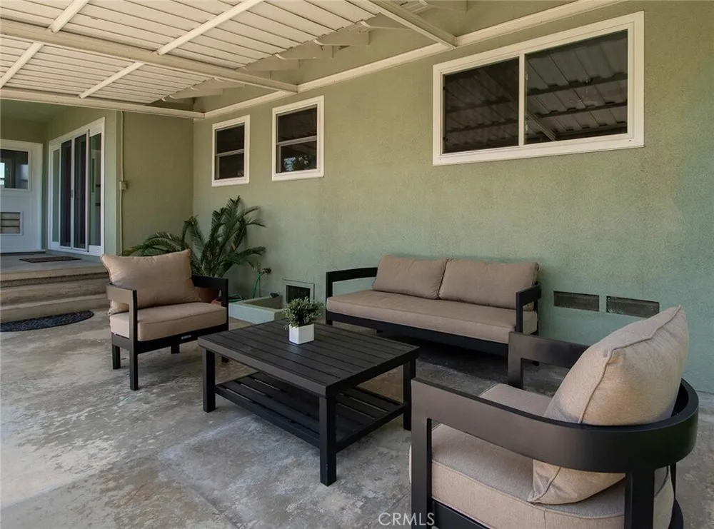 348 E Hillcrest Blvd, Monrovia, CA 91016