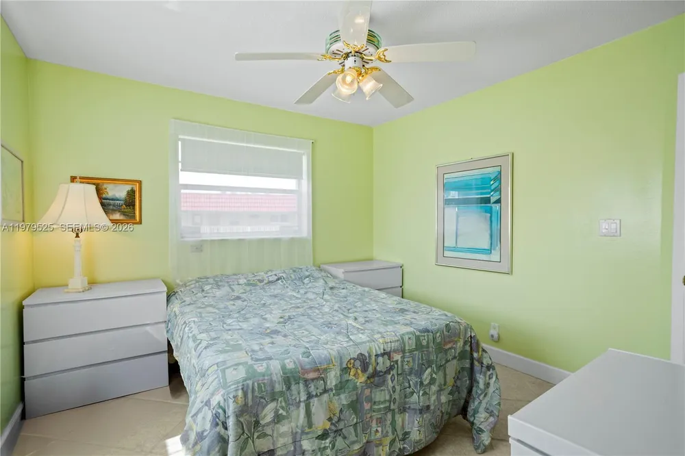 4411 NW 16th St, Lauderhill, FL 33313