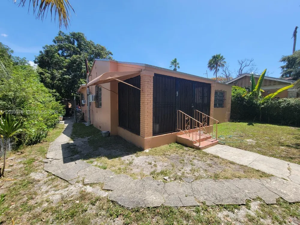 75 NE 49th St, Miami, FL 33137