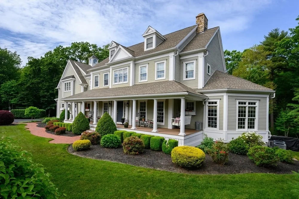 42 BARD ROCK LANE, Hanover, MA 02339