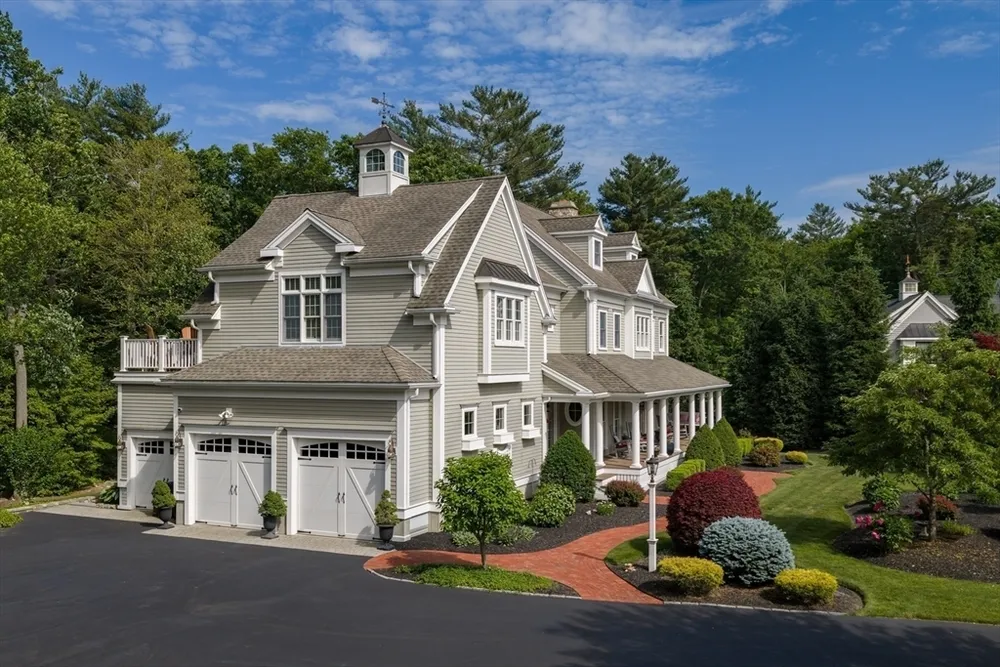 42 BARD ROCK LANE, Hanover, MA 02339