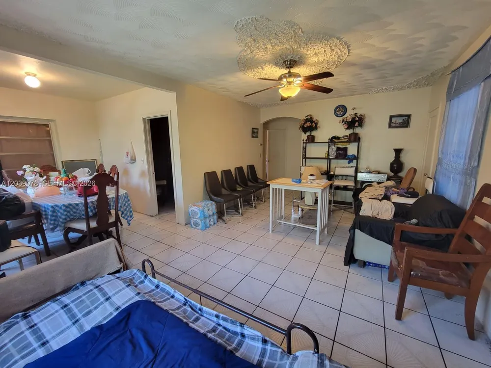 75 NE 49th St, Miami, FL 33137