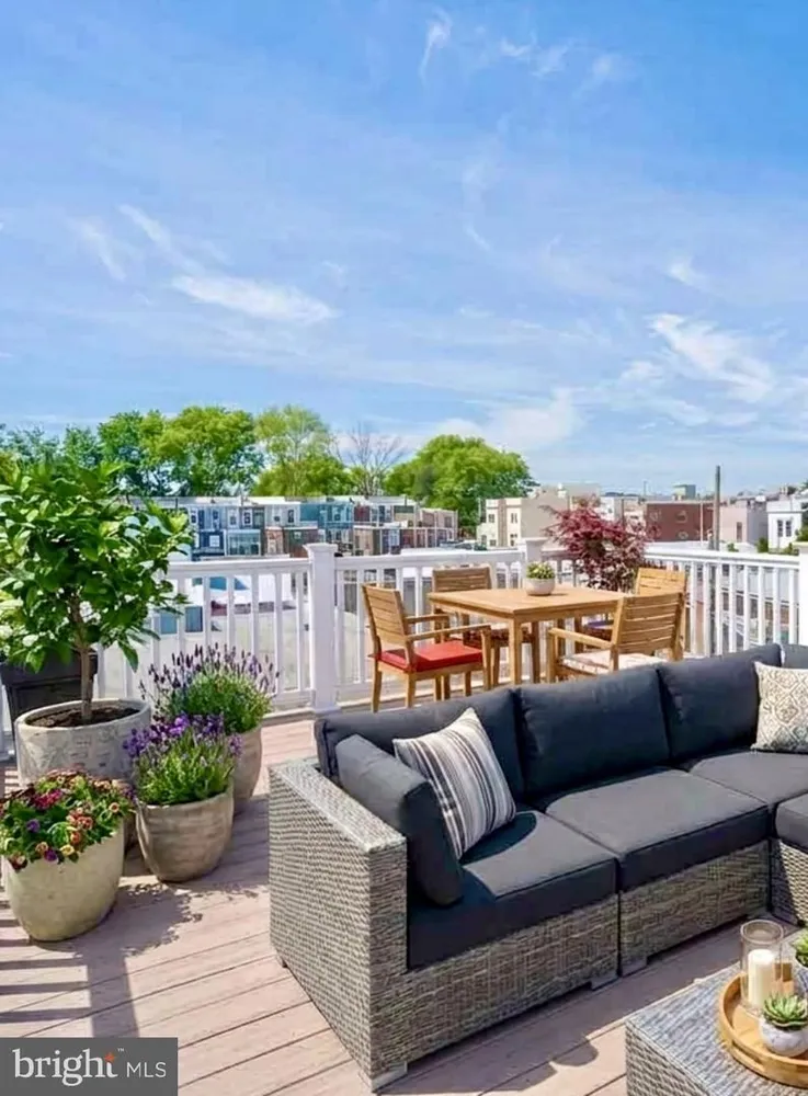 312 Dickinson St, Philadelphia, PA 19147