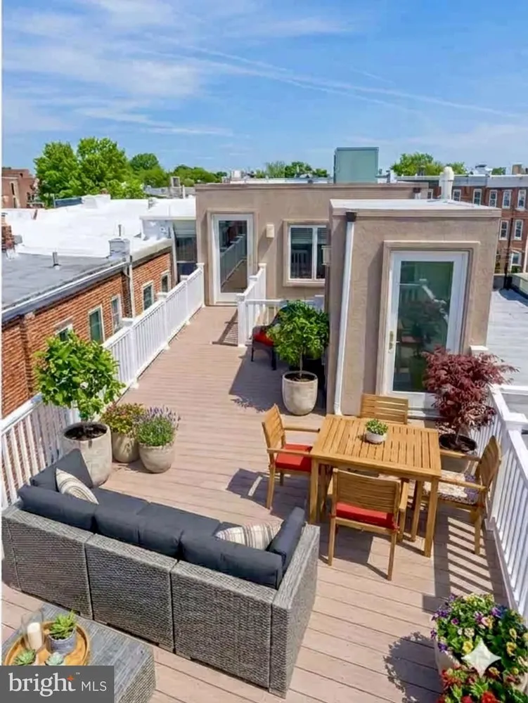 312 Dickinson St, Philadelphia, PA 19147
