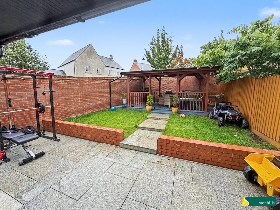 Poppyfield Road, Wootton, Northampton Image 4