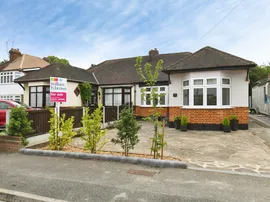 Baddow Place Avenue, Great Baddow, Chelmsford photo