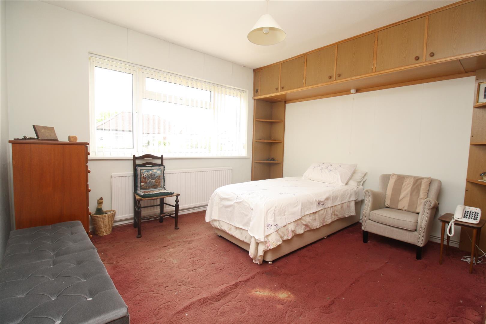 Warners Road, Newton Longville, Milton Keynes Image 9