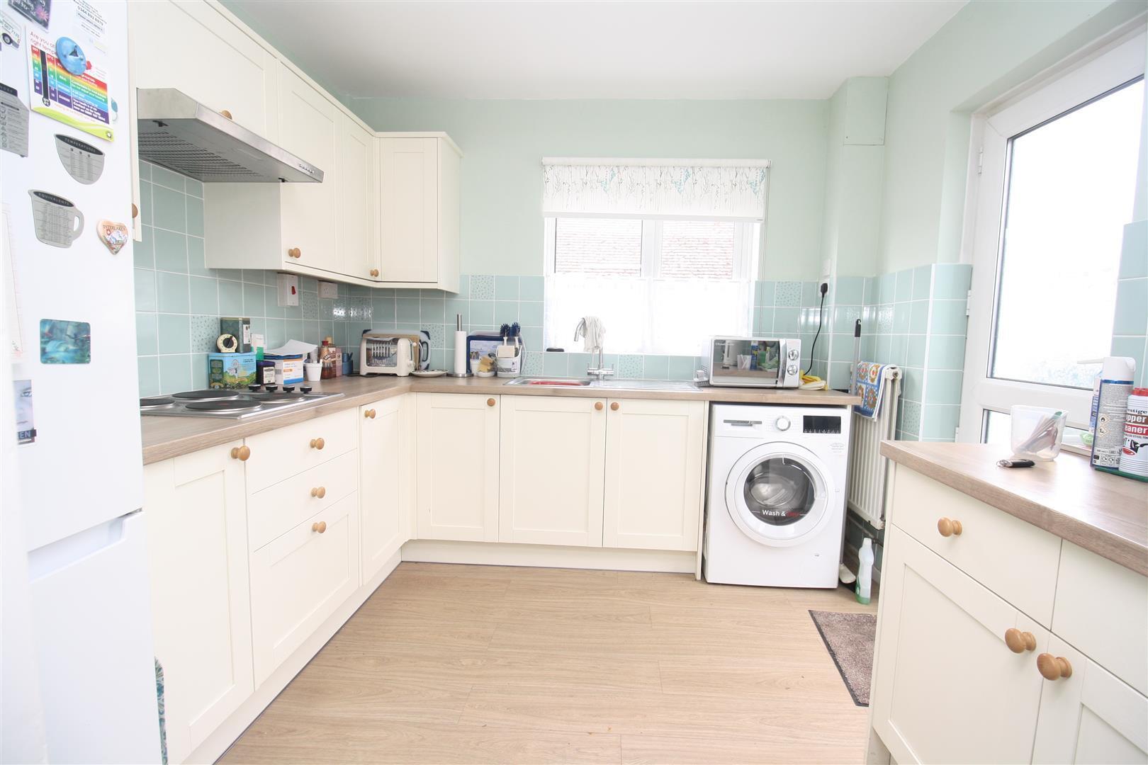 Warners Road, Newton Longville, Milton Keynes Image 3