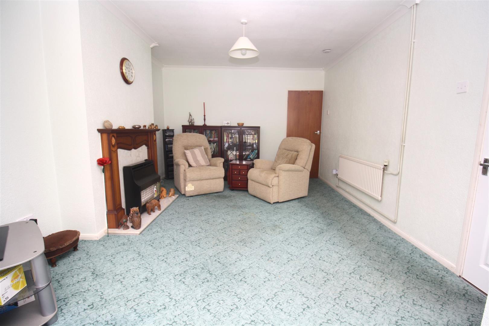 Warners Road, Newton Longville, Milton Keynes Image 5
