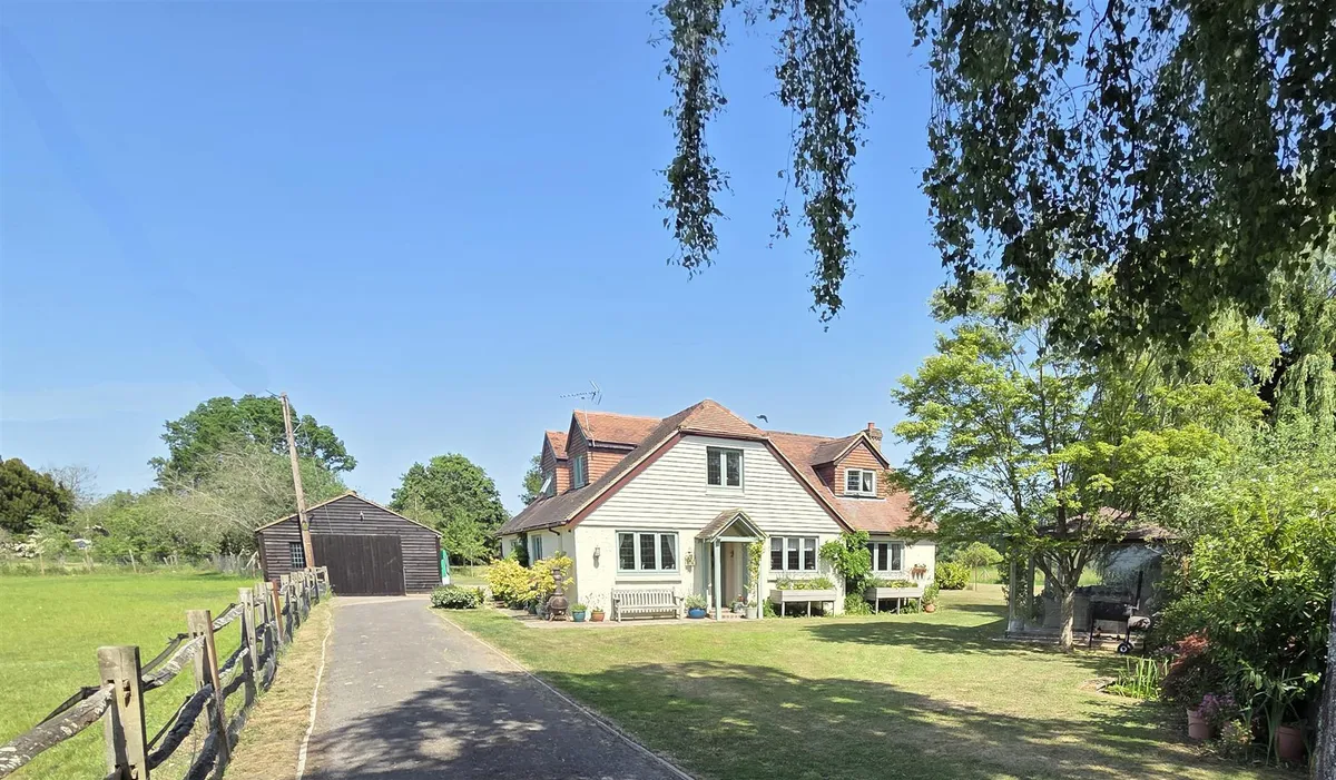 Staplehurst, Tonbridge, Kent