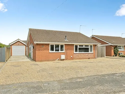 Woodfield, DEREHAMphoto
