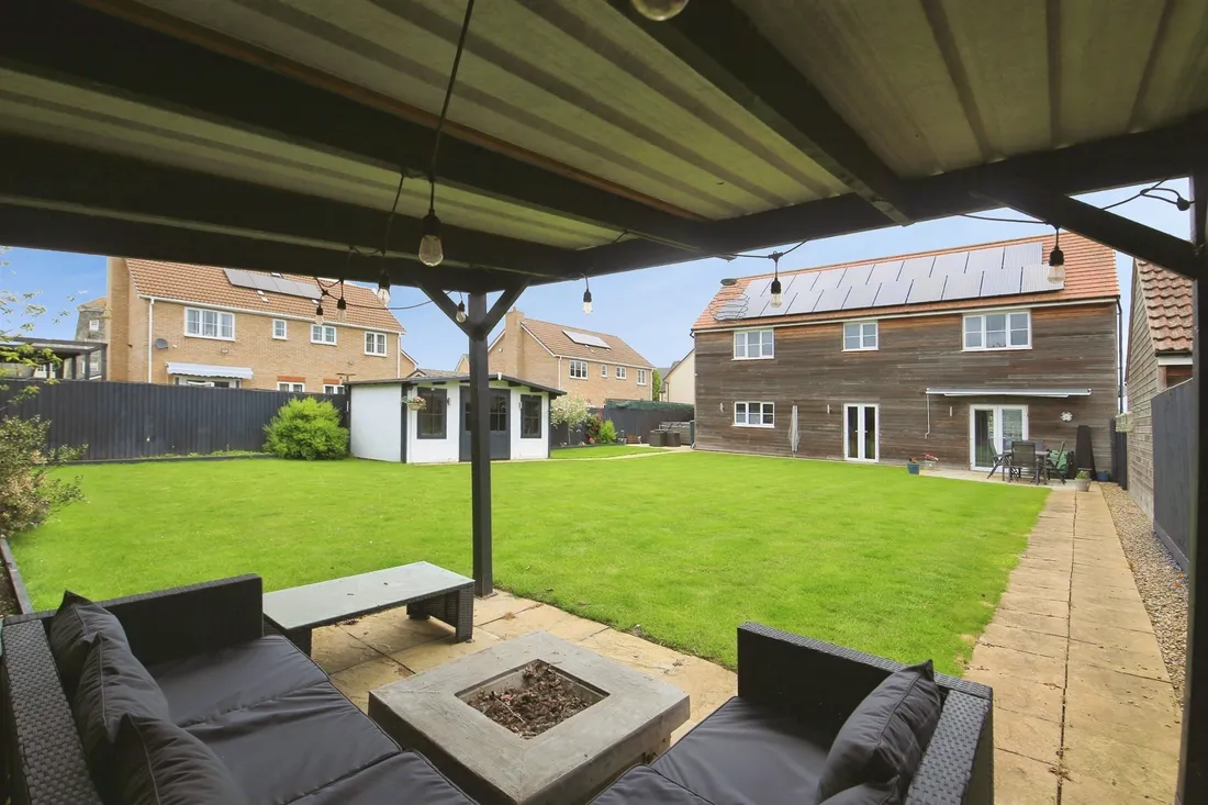 Property photo 8