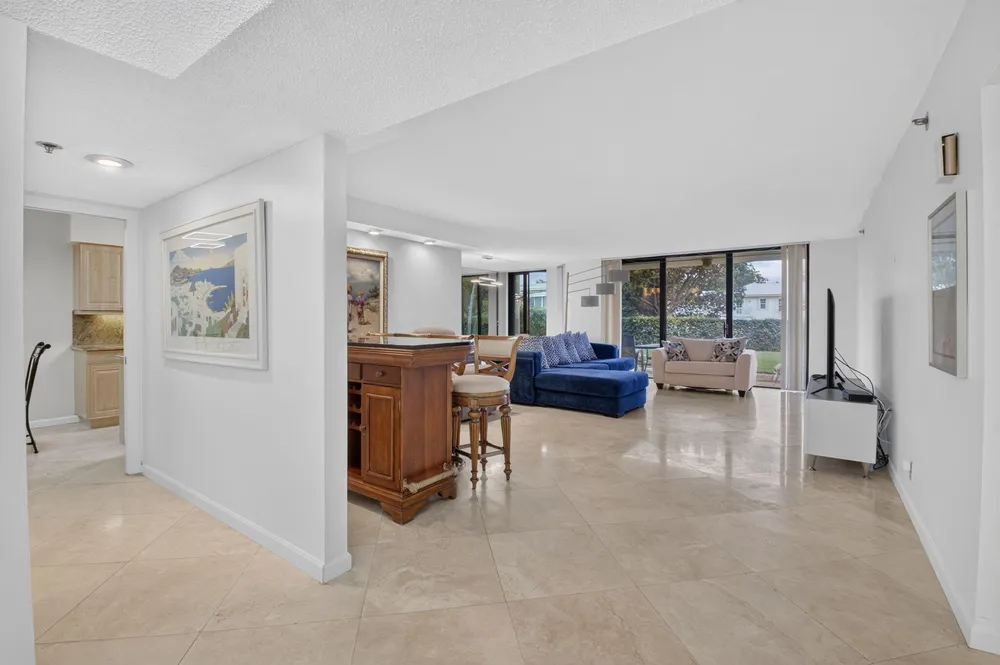 1401 S Ocean Blvd, Boca Raton, FL 33432