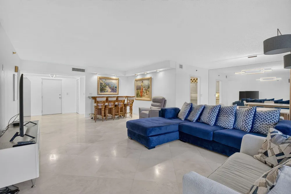 1401 S Ocean Blvd, Boca Raton, FL 33432