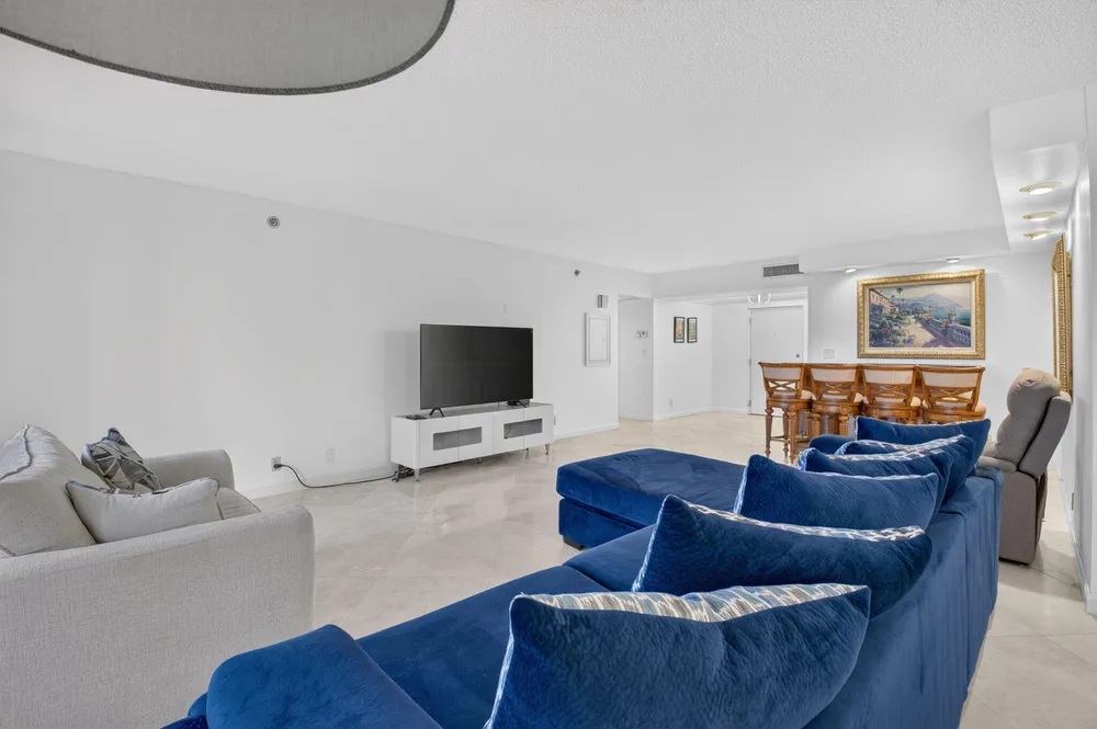 1401 S Ocean Blvd, Boca Raton, FL 33432