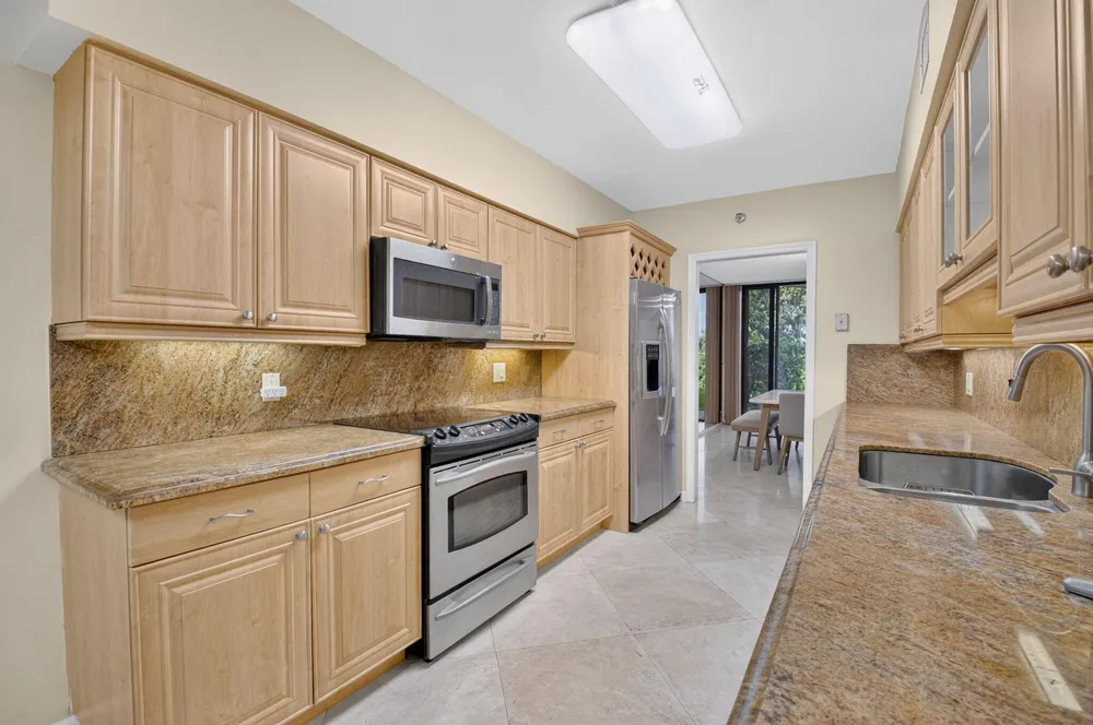 1401 S Ocean Blvd, Boca Raton, FL 33432