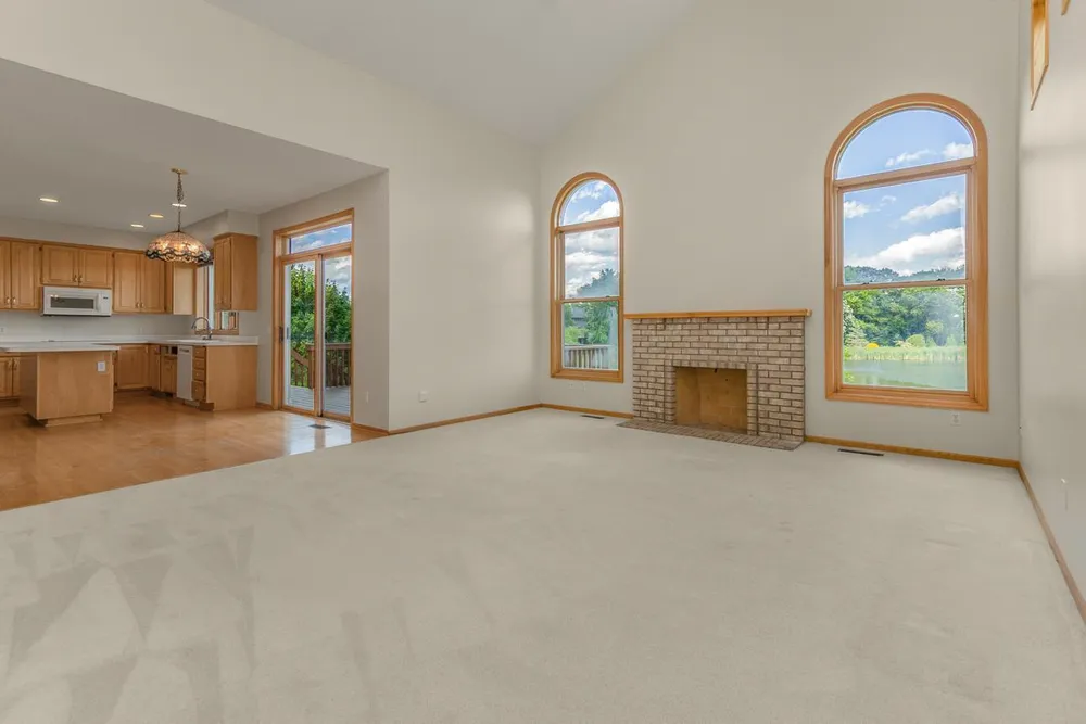 3440 Zircon Ln N, Plymouth, MN 55447