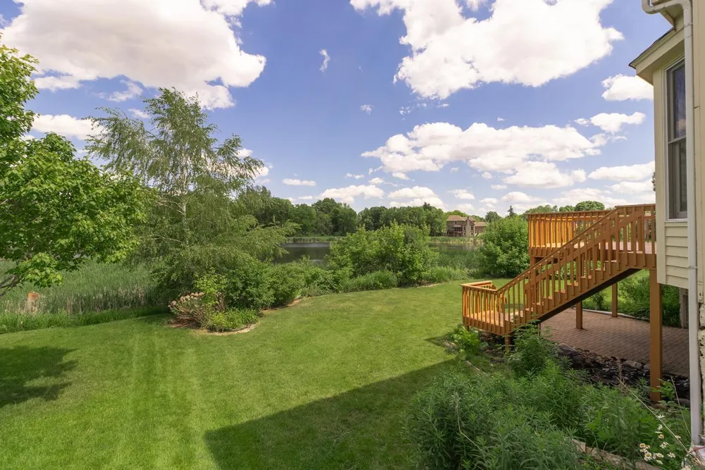 3440 Zircon Ln N, Plymouth, MN 55447