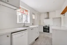 Jubbs Lane, Ogbourne St George, SN8 photo 3