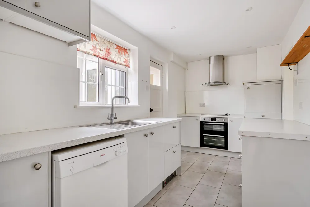 Jubbs Lane, Ogbourne St George, SN8 photo 3