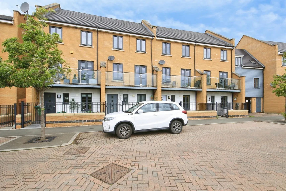 Spring Avenue, Hampton Vale, Peterborough