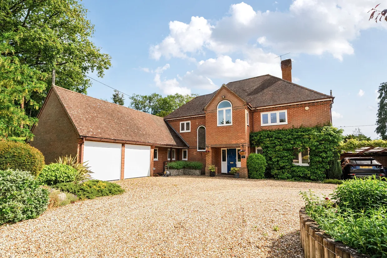 Church Lane, Heckfield, RG27 photo 1