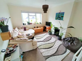 Nutleigh Grove, HITCHIN photo