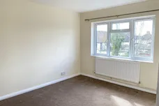 Nutleigh Grove, HITCHIN