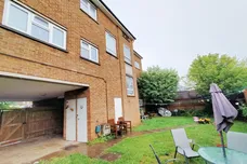 Nutleigh Grove, HITCHIN