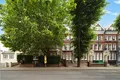 Broadhurst Gardens, South Hampstead, London, NW6 — photo 1