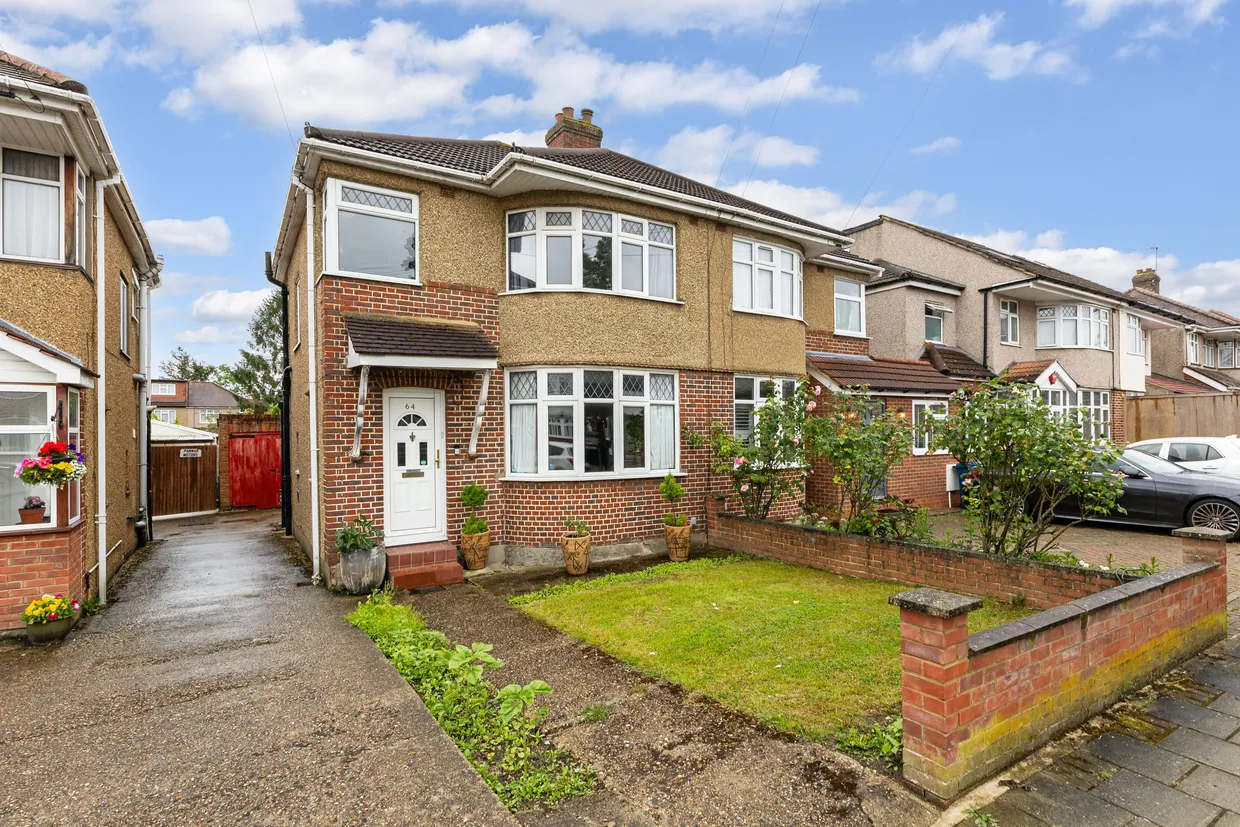Ennerdale Avenue, Stanmore, HA7 photo 1