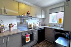 Laurel Mews, LEIGHTON BUZZARD