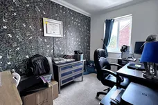 Laurel Mews, LEIGHTON BUZZARD